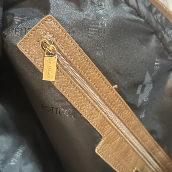 SOLD❤️ BOTTEGA VENETA Lambskin Leather Tote Shoulder Bag Taupe Brown Tan - Picture 11 of 16